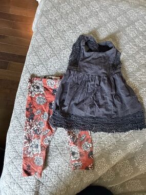 Shabby Chic Gray Lace Tank Top with Coral Floral Leggings